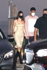 Malibu, CA  - *EXCLUSIVE*  - Kendall Jenner and Devin Booker exit Nobu after enjoying a dinner date.

Pictured: Kendall Jenner, Devin Booker

BACKGRID USA 29 AUGUST 2021 

BYLINE MUST READ: NGRE / BACKGRID

USA: +1 310 798 9111 / usasales@backgrid.com

UK: +44 208 344 2007 / uksales@backgrid.com

*UK Clients - Pictures Containing Children
Please Pixelate Face Prior To Publication*