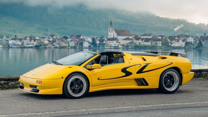 An Extremely-Uncommon 1998 Lamborghini Roadster Is Heading to Public sale