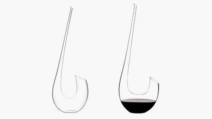 Robb Recommends: The Decanter and Wine Glasses That Will Make Your Vino Look Impossibly Elegant