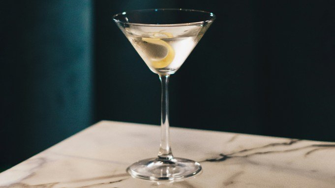 How you can Make a Freezer Martini, the Finest Option to Make Your ‘Tini Chilly and Robust