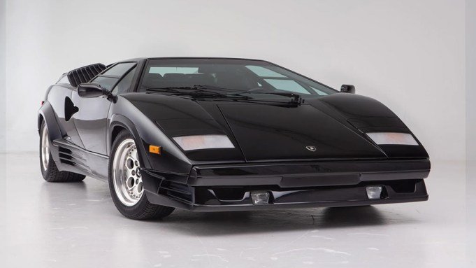 A Barely Pushed 1989 Lamborghini Countach twenty fifth Anniversary Is up for Public sale