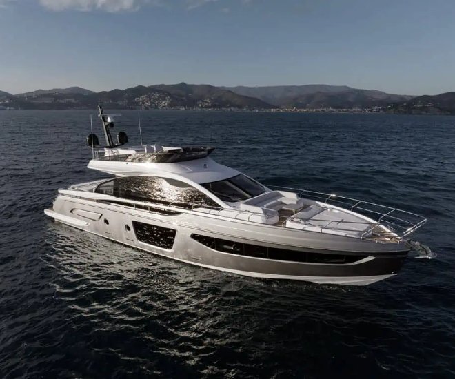 Azimut S7: Easy, Smooth and Eco-Sporty