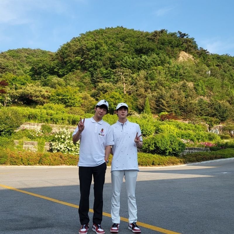 Try These Korean Celebrities who’re Followers of Golf