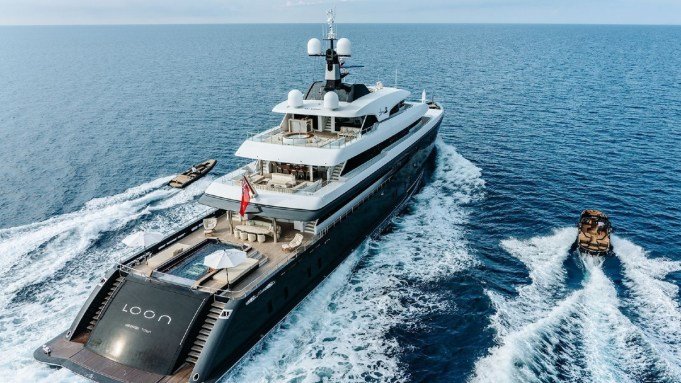 10 Issues You Must Know About ‘Loon,’ a 221-Foot Superyacht Packed With Toys