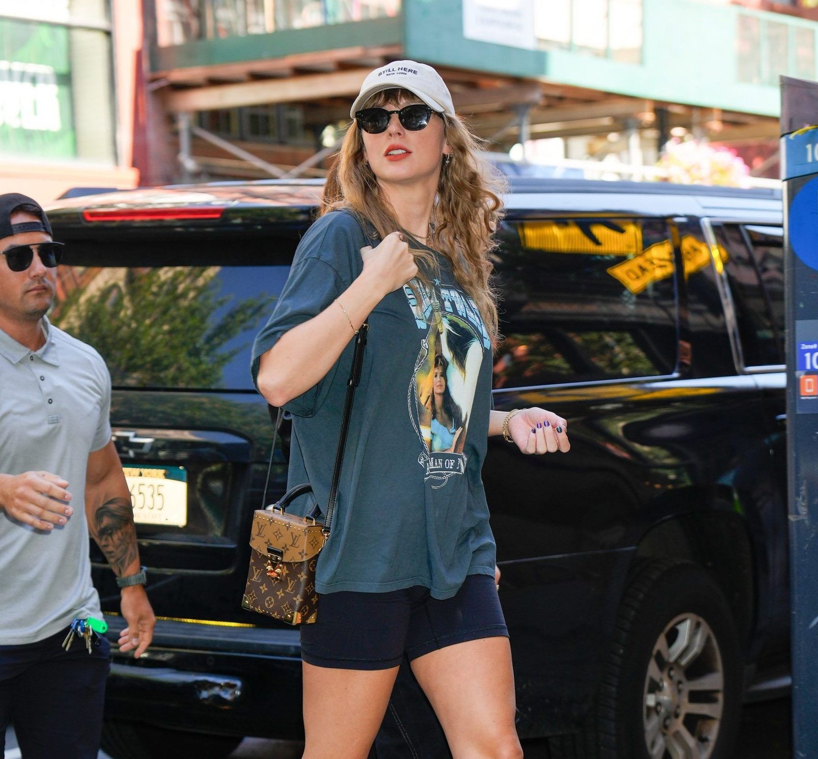 A Look Inside Taylor Swift’s Luxurious Bag Assortment