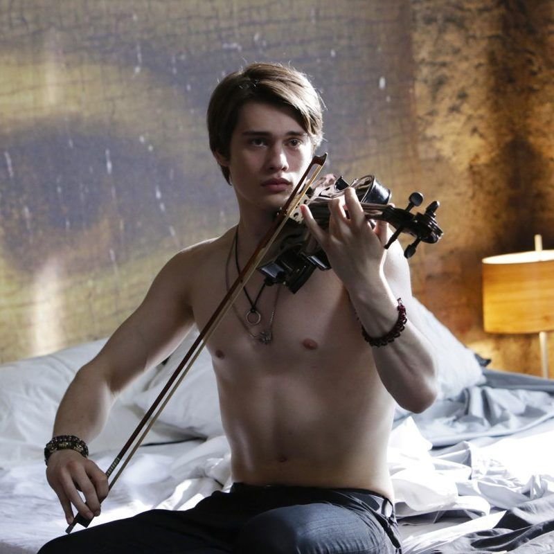 ‘The Concept of You’ And Different Greatest Nicholas Galitzine Motion pictures to Watch